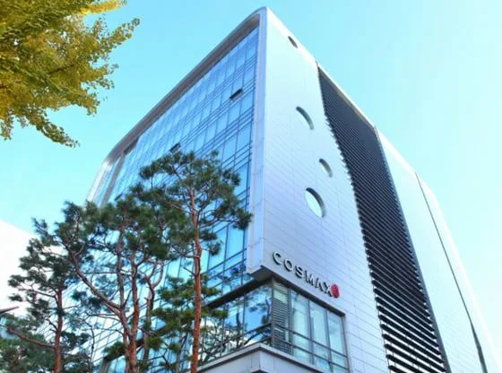 한국투자證 “코스맥스, 美 쇼핑 시즌에 수출 증가 기대…목표가 34만원 상향”