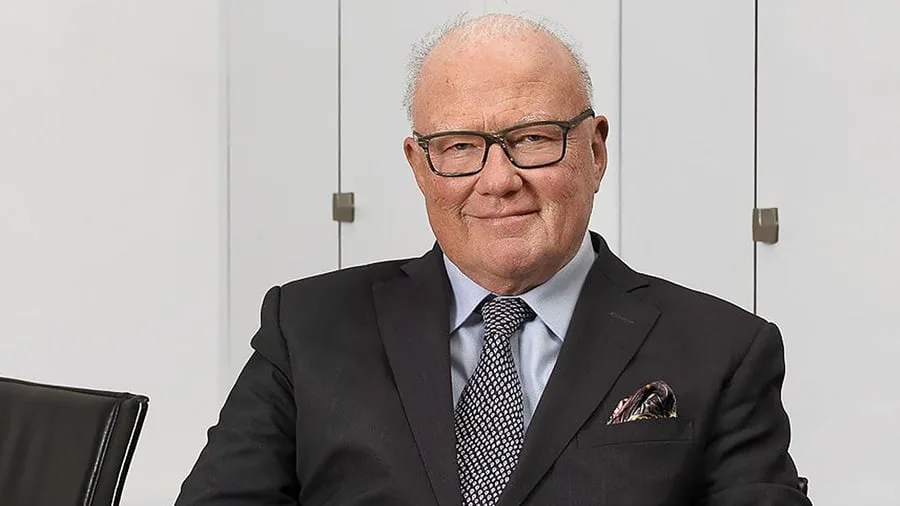 Kühne-Stiftung: Graue Eminenz der Schweizer Wirtschaft: Thomas Staehelin übernimmt Kühnes Erbe