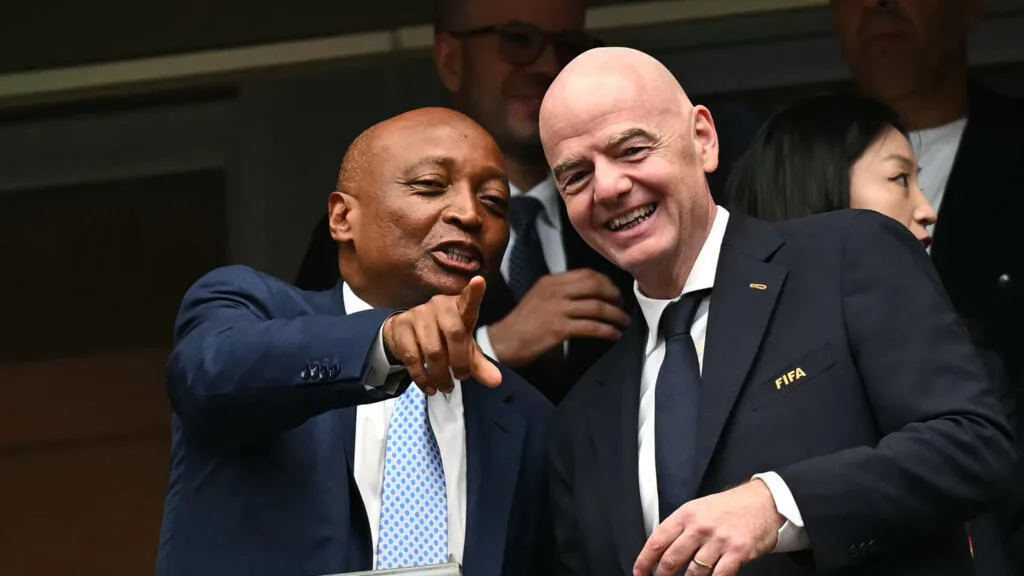 Fifa : le sort d'Infantino doit être réglé par l'élection de mars, plaide le patron de la CAF