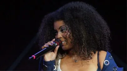 Budah estreia turnê de ‘Frequência Lunar’ em show charmoso — e lotado — no Cine Joia