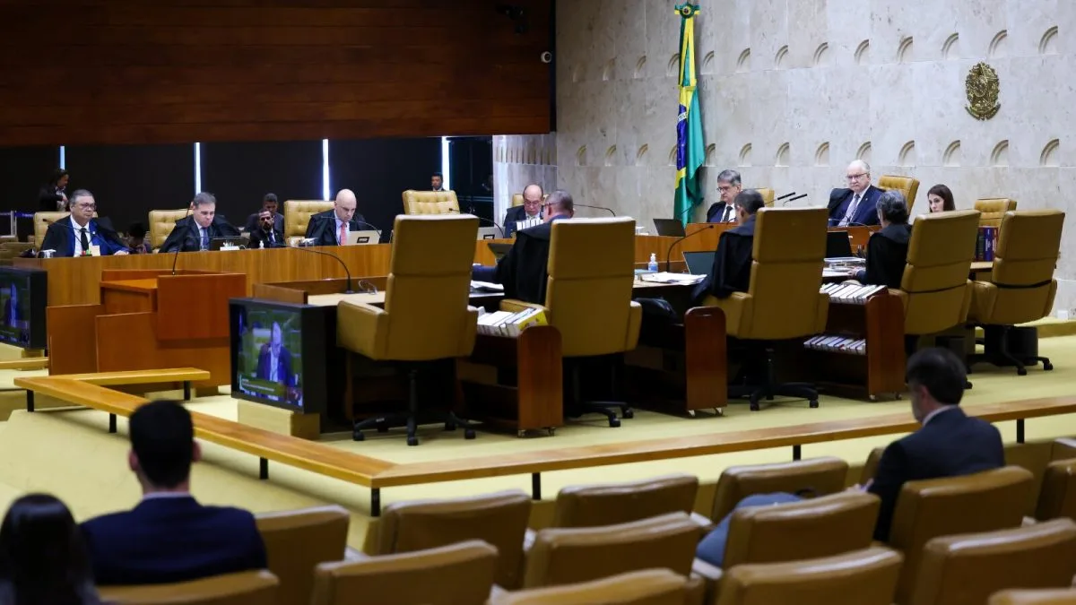 Quem vota no julgamento de Alexandre de Moraes? Veja como será a sessão do STF desta terça-feira (15)