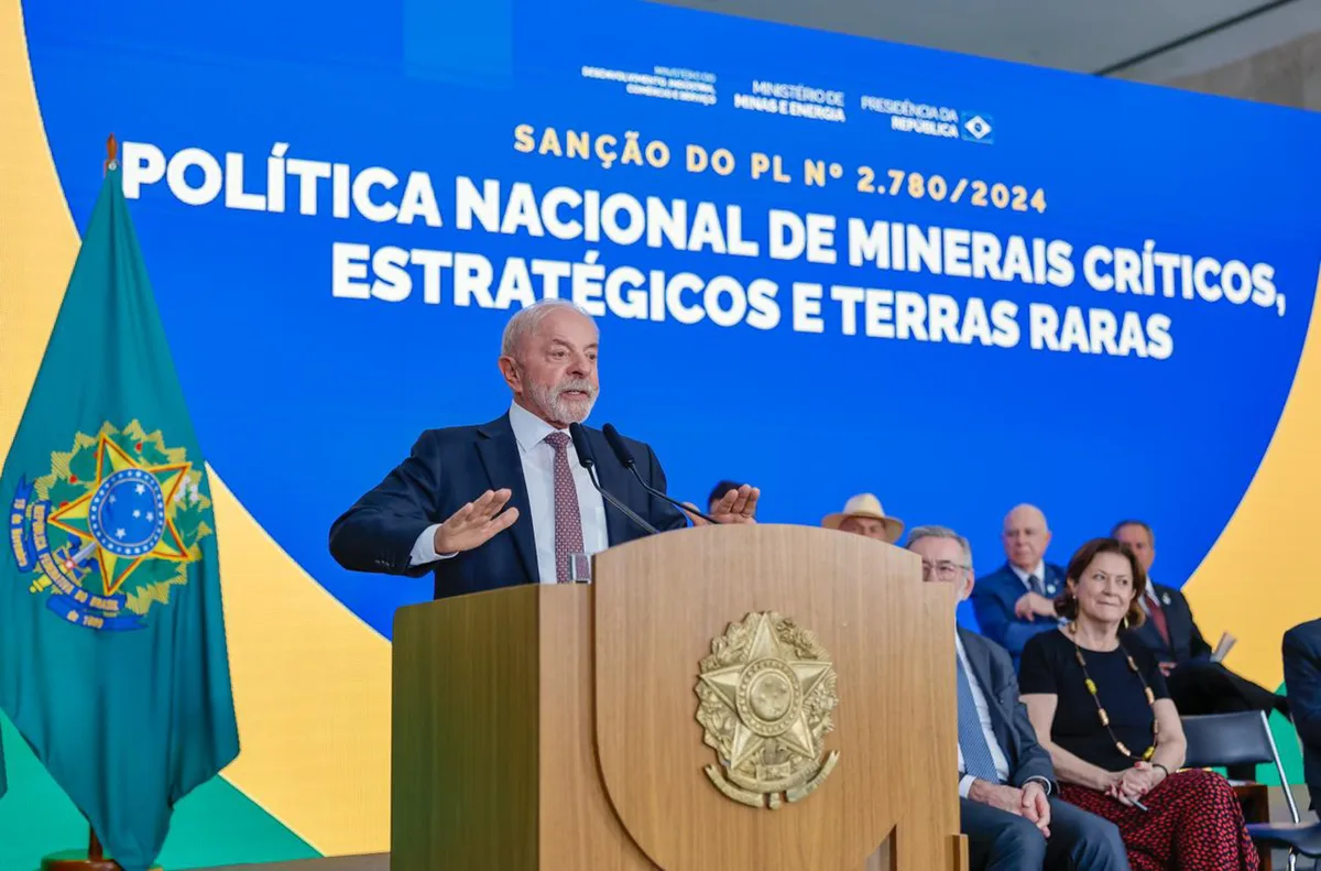 Lula rebate Trump e volta a detonar classificação de facções como terroristas