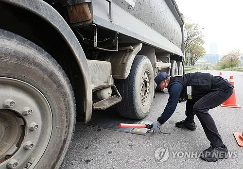 강원도, 9월 한 달간 지방도 과적 차량 합동단속