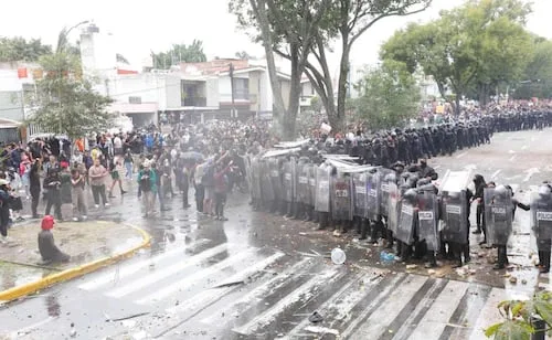 Relatora de la ONU alerta por uso excesivo de la fuerza en marcha por el agua en Guadalajara; pide investigar denuncias