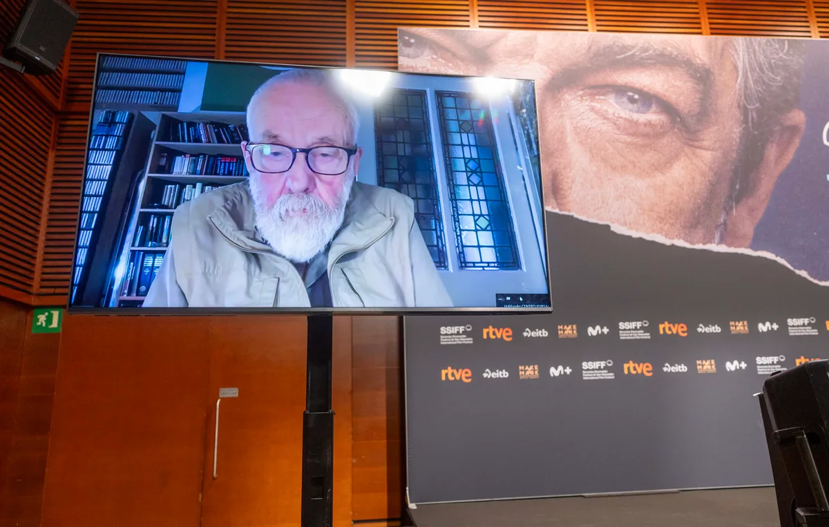 El cineasta Mike Leigh se despide con la más bella oda a la compasión en ‘Tender Loving Care’