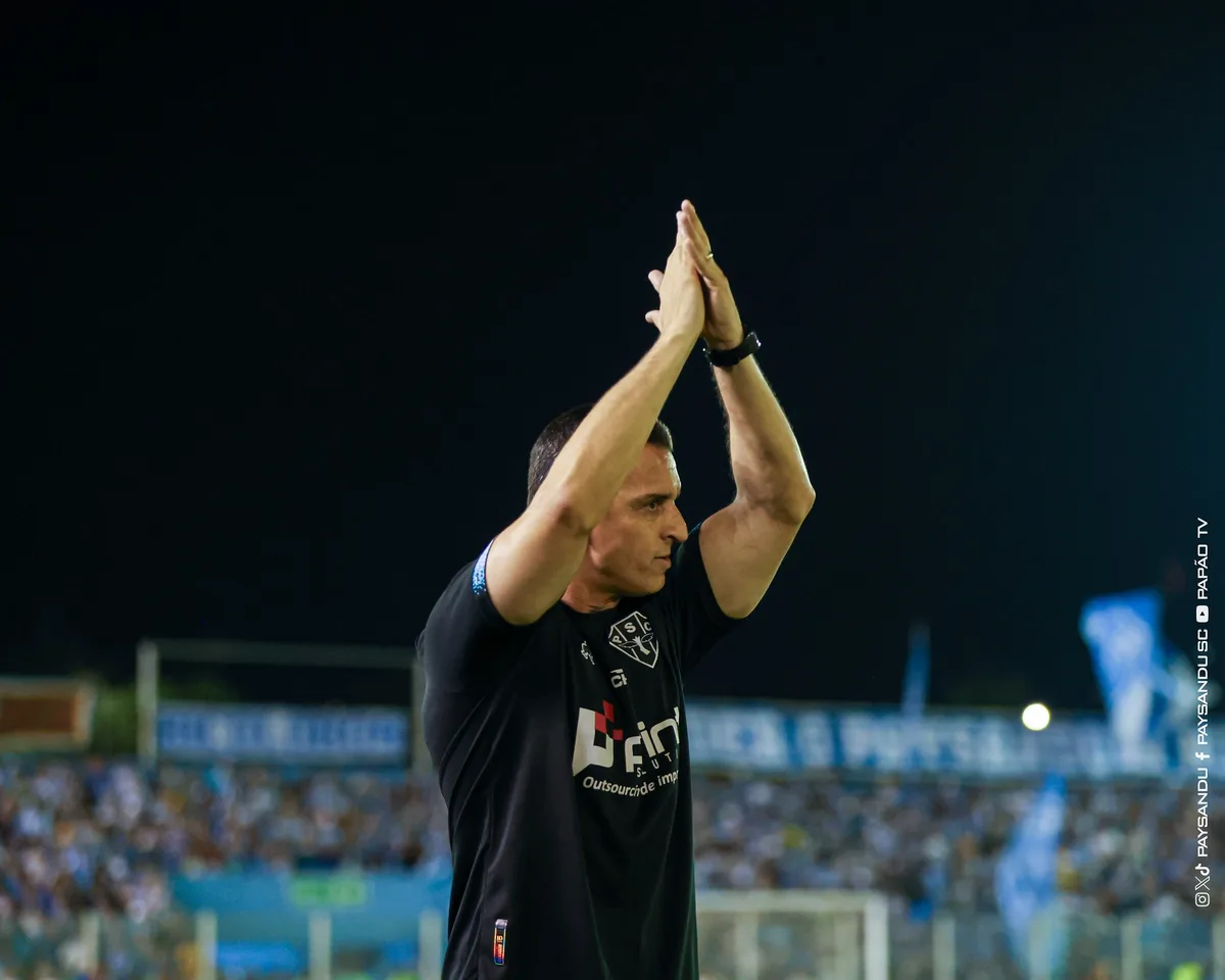 Paysandu demite técnico Júnior Rocha após mais uma derrota na Série C