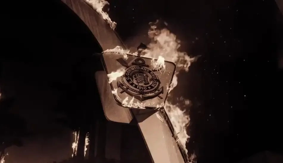 Memphis bota fogo no Corinthians e pode ser multado