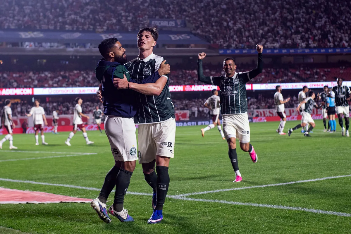 São Paulo empata com Coritiba e segue sem vencer após Copa do Mundo