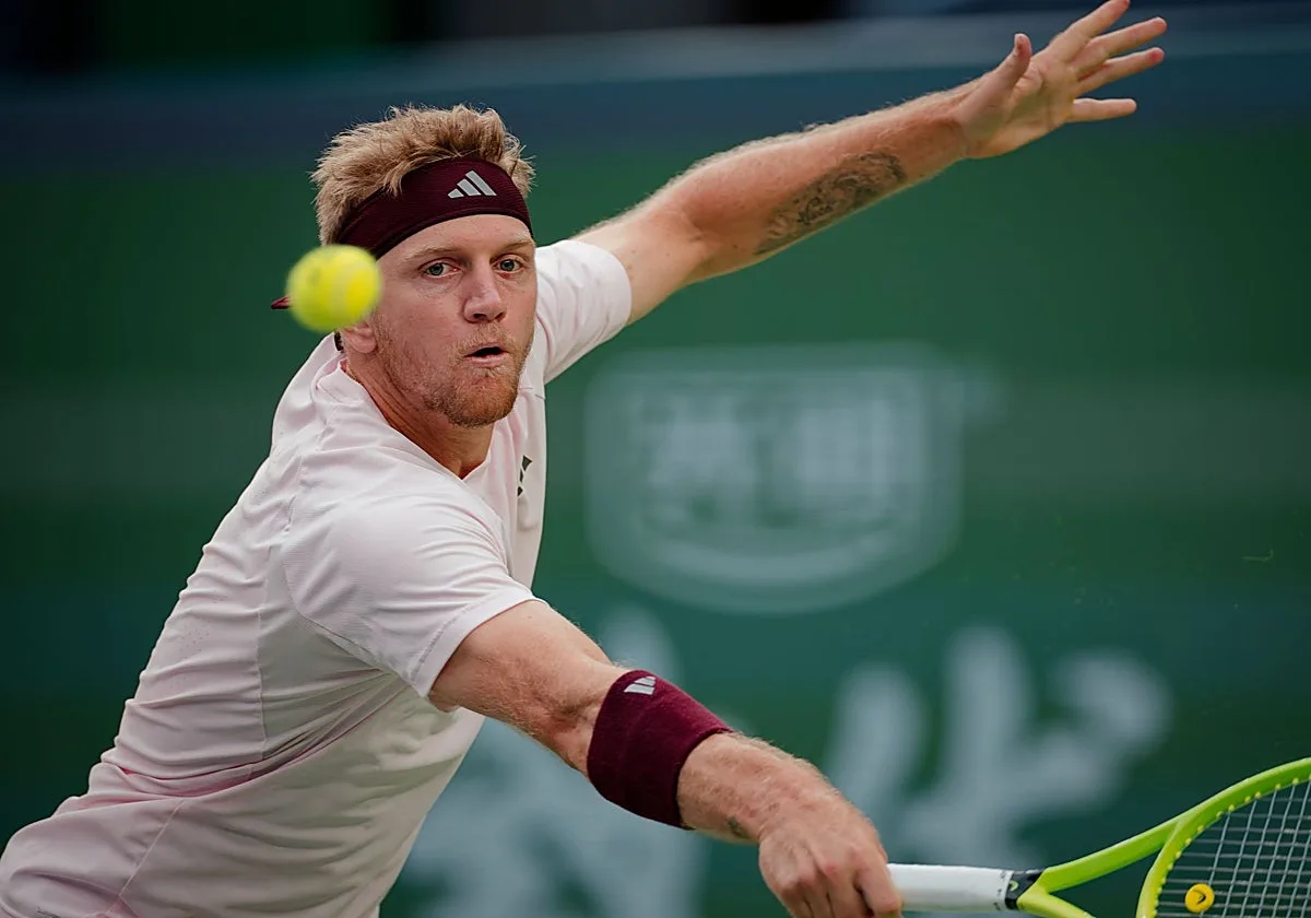 Davidovich sobrevive al bombardeo de Zverev para meterse en la final