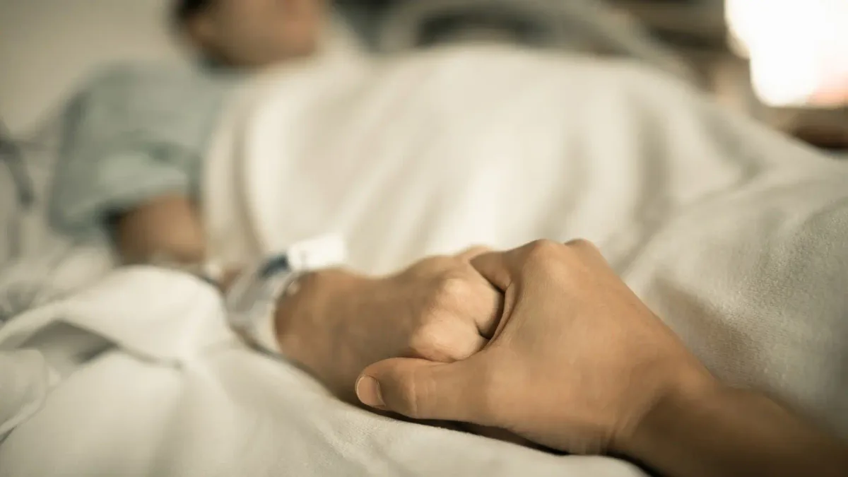 Cuidados paliativos, cuando acompañar hacia la muerte da sentido a la vida