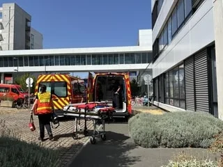Incendie à l’hôpital du Mans : la victime décédée avait allumé une cigarette dans sa chambre, confirme le parquet