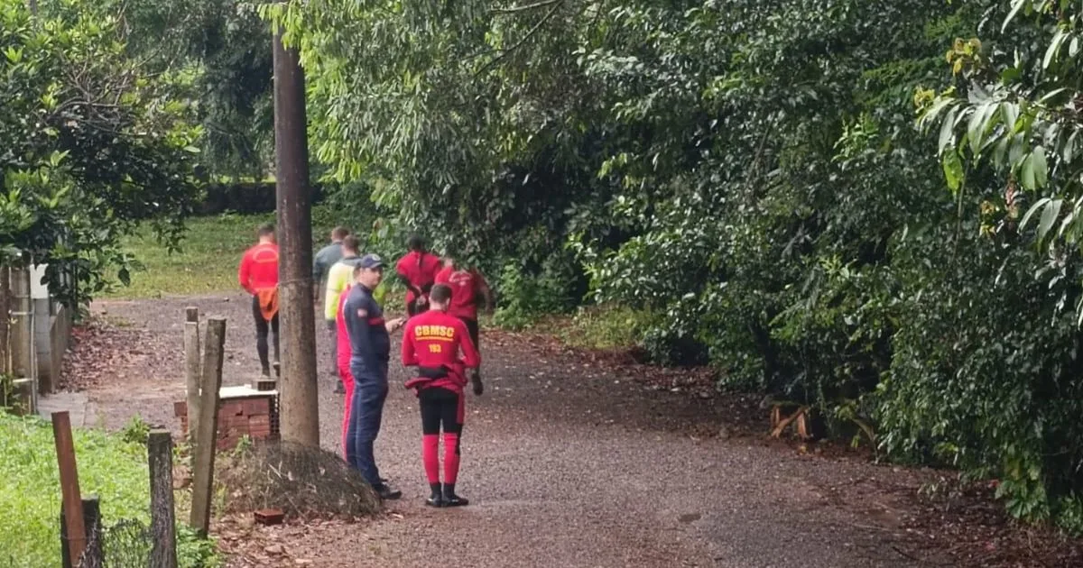 Corpo do menino de 8 anos com autismo é encontrado em rio após três dias de buscas em SC