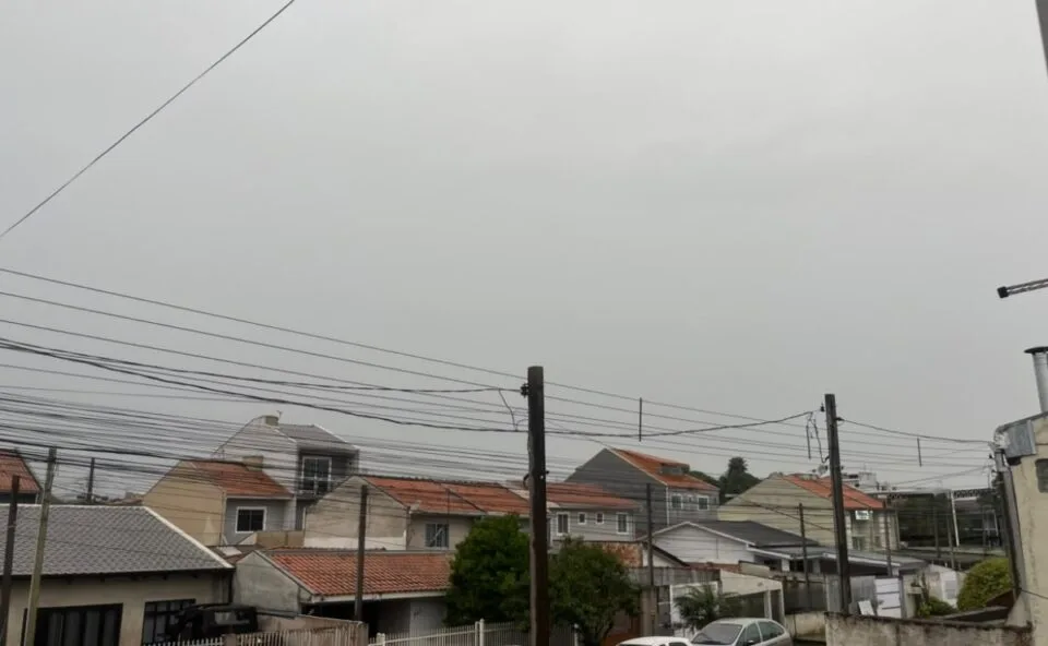 Paraná é atingido por temporais com ventos de 58 km/h e volume de chuva superior a 138 mm; veja regiões