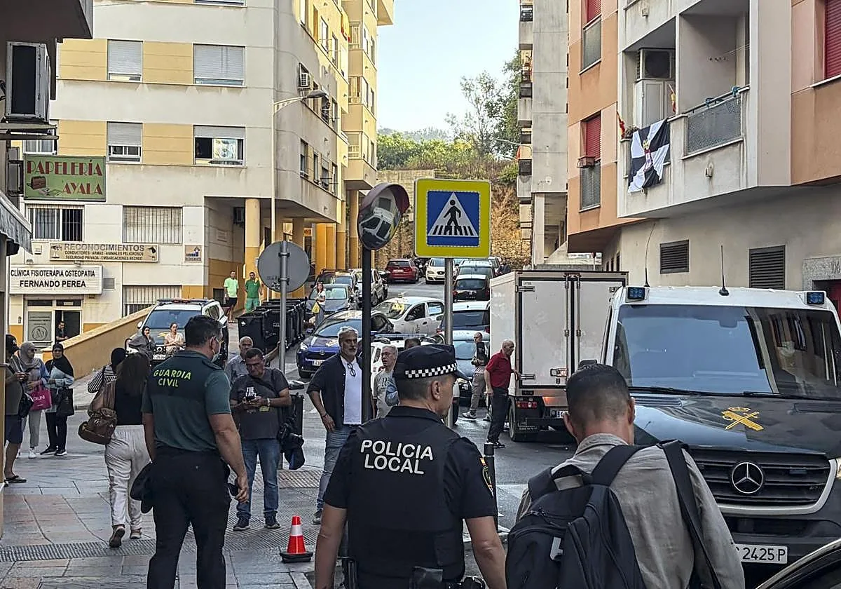 Detenidos los propietarios de un piso patera en el centro de Ceuta que acogía a 25 inmigrantes
