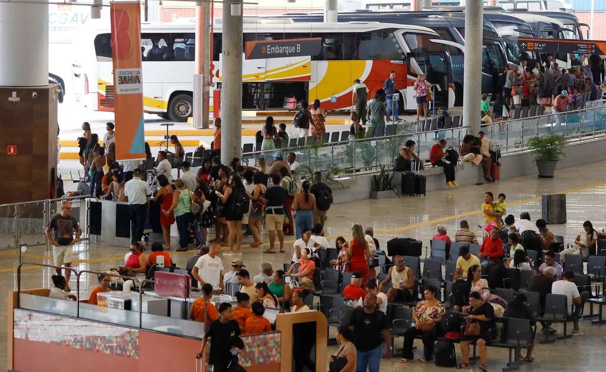 De graça até a urna: saiba como pegar sua passagem gratuita na Bahia