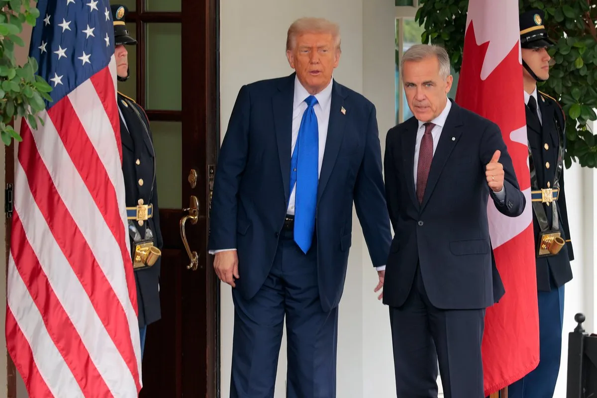 Trump diz que "nunca interferiria" em idioma francês no Canadá