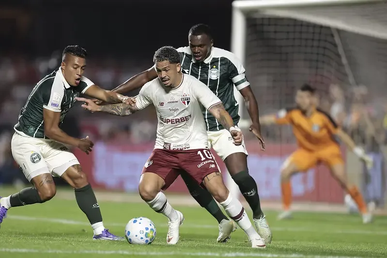 Melhores momentos: São Paulo 1 x 1 Coritiba pelo Brasileirão