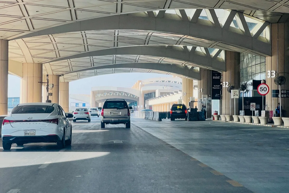 Arabie saoudite : 12 morts dans une attaque imputée aux houthistes contre l’aéroport de Riyad