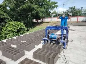 Bloquera municipal en Yaracuy produce 2.500 unidades diarias
