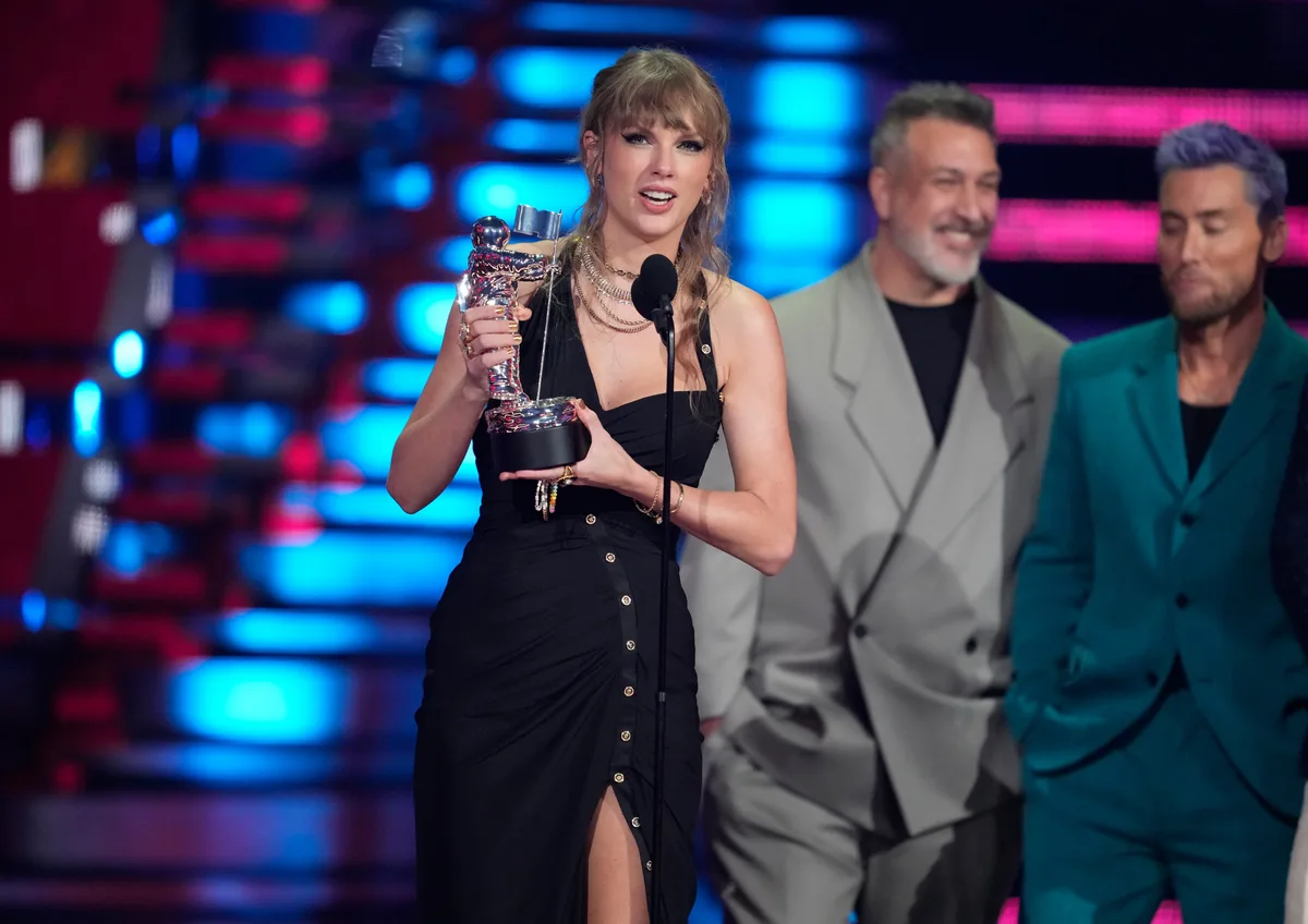 Taylor Swift recibirá un nuevo premio de MTV por su trabajo como directora de videos y será la primera artista en obtenerlo