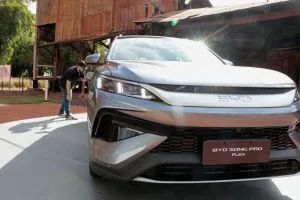 Vendas de carros chineses crescem em quase todos os lugares, menos na China