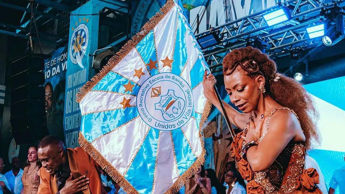 Uma noite de festa em Vila Isabel, no Rio de Janeiro: onde o samba se faz, se canta e se vive