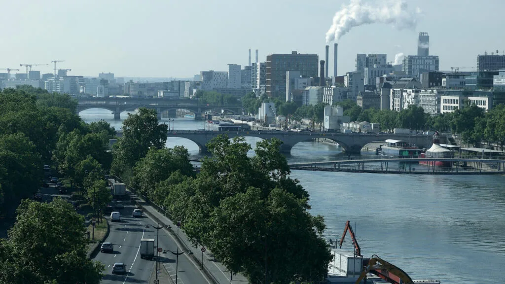 Le projet d’un méga-incinérateur de déchets fait polémique à Vitry-sur-Seine