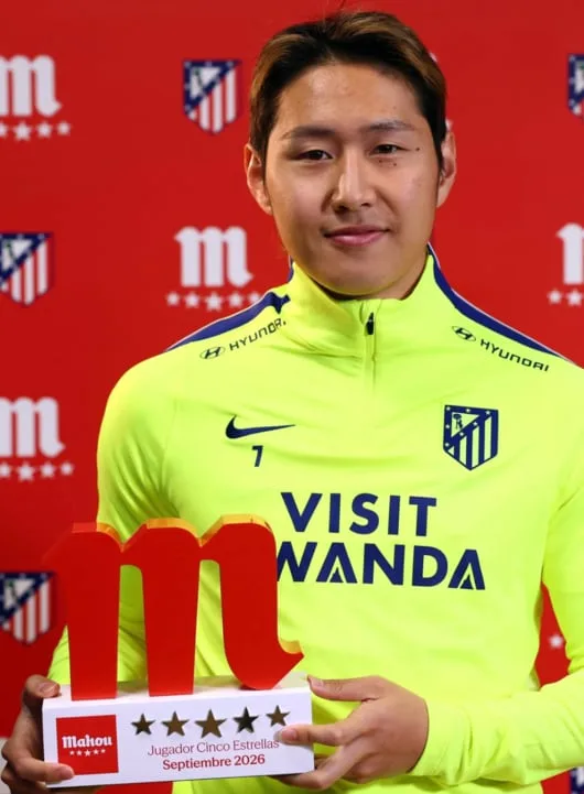 [공식발표] "새로운 영웅 찾았다" 팬들 선택도 이강인...데뷔전 MVP→이달의 골→팬들이 뽑은 ATM 최고 선수까지