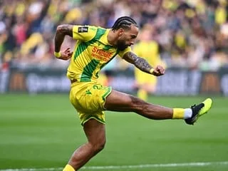Premier League. Passé par le FC Nantes, Sorba Thomas impliqué dans un accident de voiture en Angleterre
