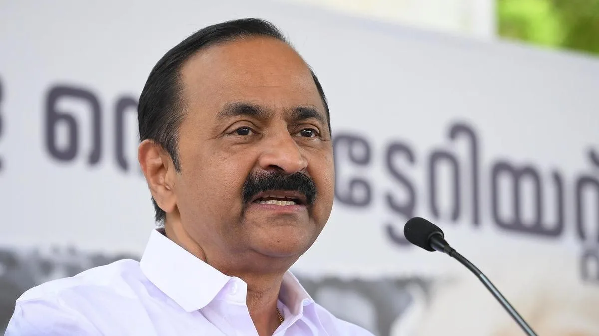 Kerala CM urges Tamil Nadu counterpart Vijay to ease restrictions on stone aggregate transport
