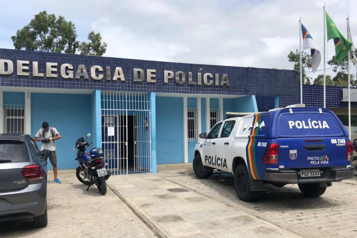 Mulher de 70 anos é morta dentro de casa em Gravatá; suspeito é o próprio filho
