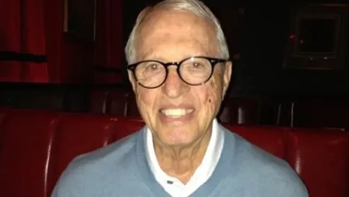 Bernie Orenstein Dies: Writer-Producer On ‘Sanford & Son,’ ‘That Girl,’ ‘Kate & Allie’ & More Was 95