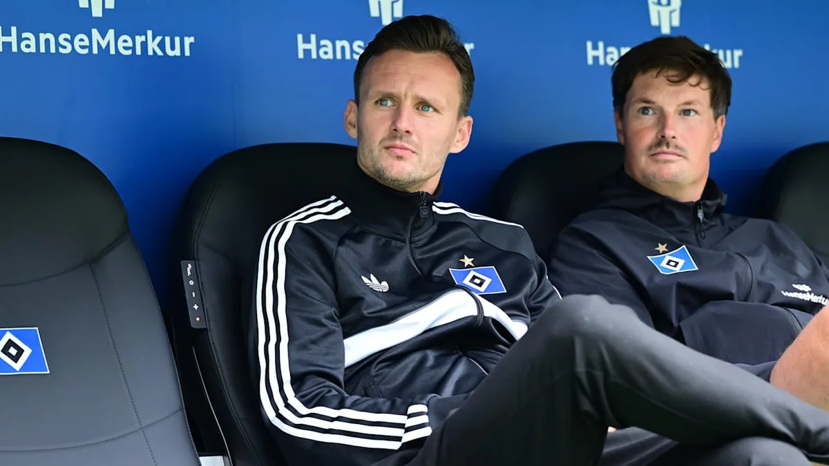 Abwehr nicht Bundesliga-tauglich - Muss ein Arbeitsloser den HSV retten?