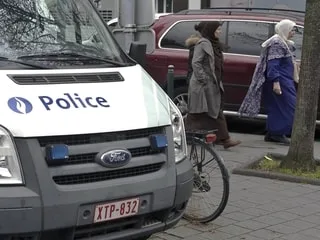 Il violente son voisin pédocriminel qu’il soupçonne d’avoir agressé son beau-fils, un Belge écope de 17 ans de prison