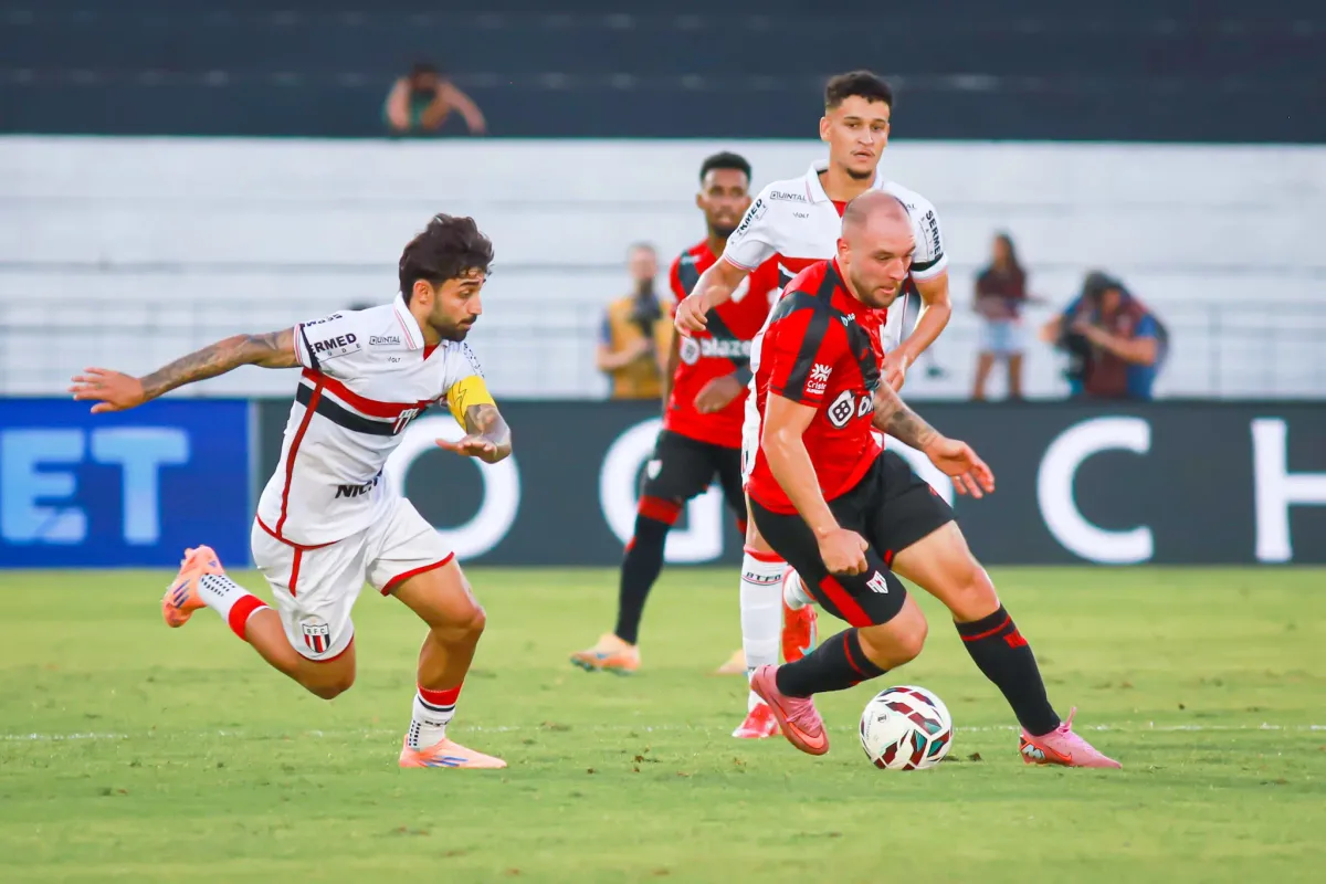 Atlético-GO x Botafogo-SP: veja prováveis escalações e onde assistir ao duelo pela Série B