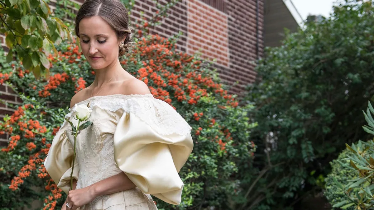 130 Jahre altes Erbstück - In diesem Kleid heirateten schon 11 Bräute