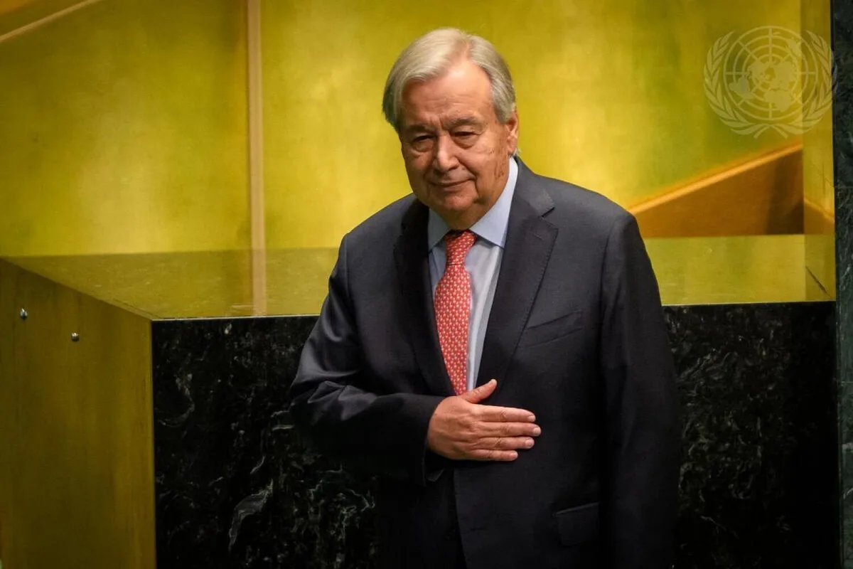 Guterres despede-se da ONU com apelo à cooperação. Trump responde com ameaças