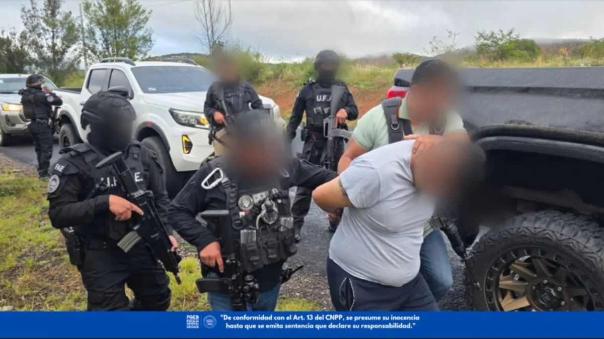 Reaprenden a exjefe policíaco que fue rescatado por sicarios atacando a agentes ministeriales en Oaxaca