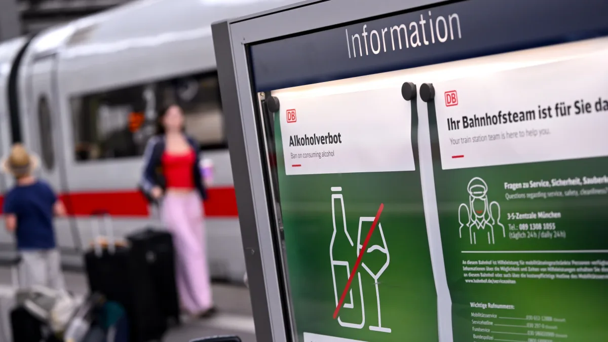 F.A.Z. Frühdenker: Alkoholtrinken an Bahnhöfen ist nun verboten
