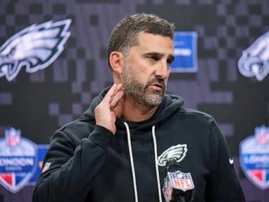 Eagles and Commanders make poor decisions that cost them wins during tough week for NFC East