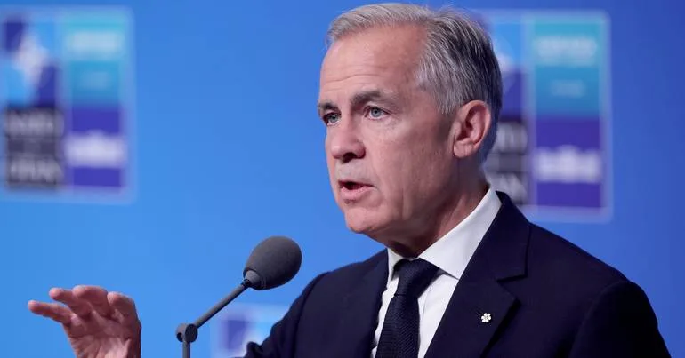 Trump assina ordem para criar "Lago América". Carney rejeita