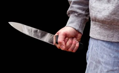 Sujeto mata a su pareja a cuchilladas en García, Nuevo León; la madre y hermana de la víctima resultaron lesionadas