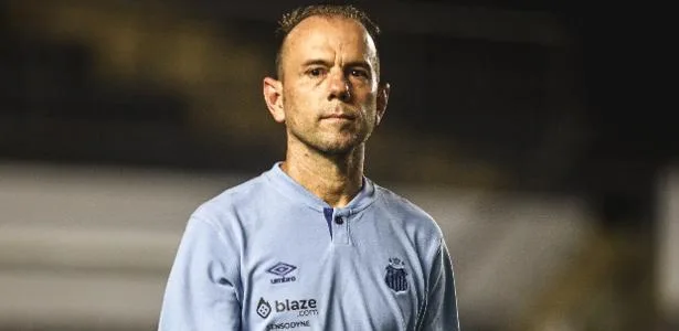 Justiça condena ex-jogadora do Santos por difamação contra Kleiton Lima