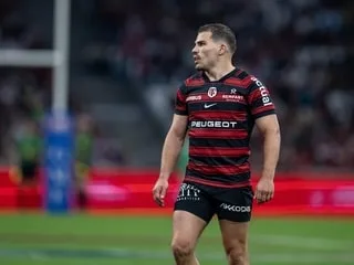 RC Vannes - Stade Toulousain. La composition de Toulouse pour le match de Top 14 : Dupont sur le banc, Ntamack capitaine