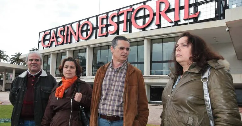 Trabalhadores da Estoril Sol exigem saber futuro da empresa