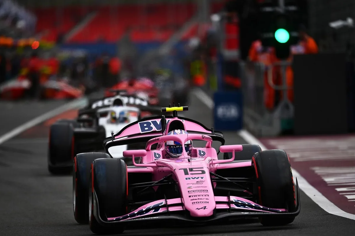 F2: Dunne e Stenshorne são pole em rodada dupla em Baku, mas estão sob investigação; Câmara garante 5º e 3º