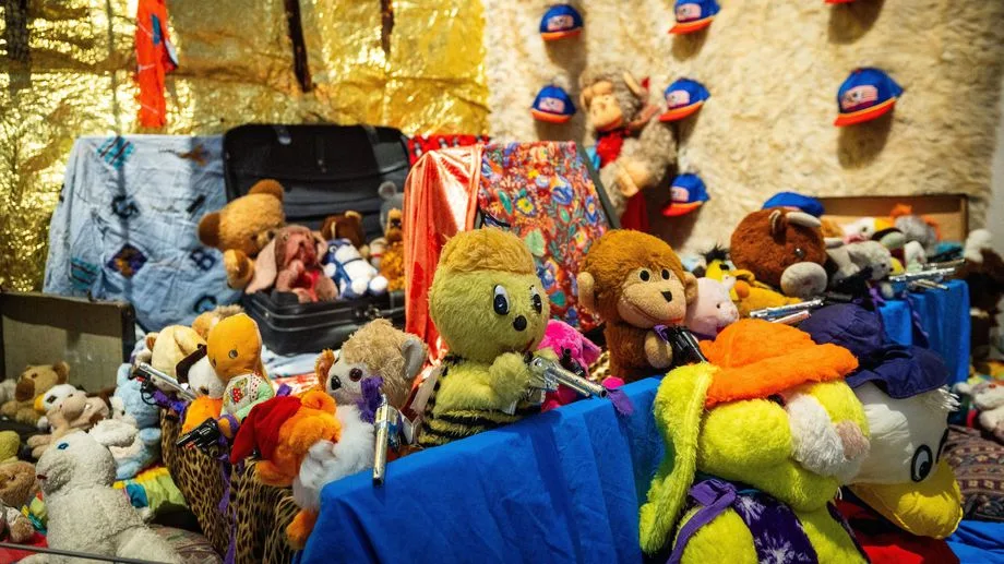 "Trop mignon, l'art du bonheur" : la nouvelle exposition du Louvre-Lens présente 300 œuvres autour de la "tendresse"