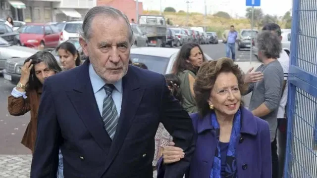 Manuela Eanes elogia Seguro, um Presidente que não "arranja problemas"