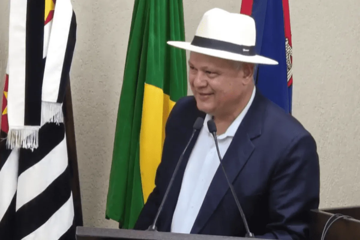 Vereador é alvo de repúdio da OAB após ataque à orientação sexual de colega