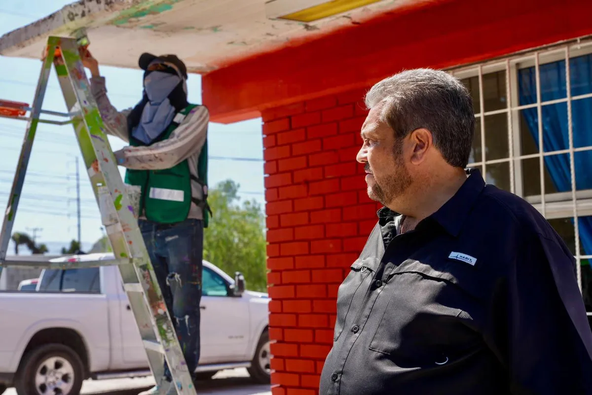 Acelera ‘Enchúlame la Escuela’ trabajos antes del regreso a las aulas en Ramos Arizpe
